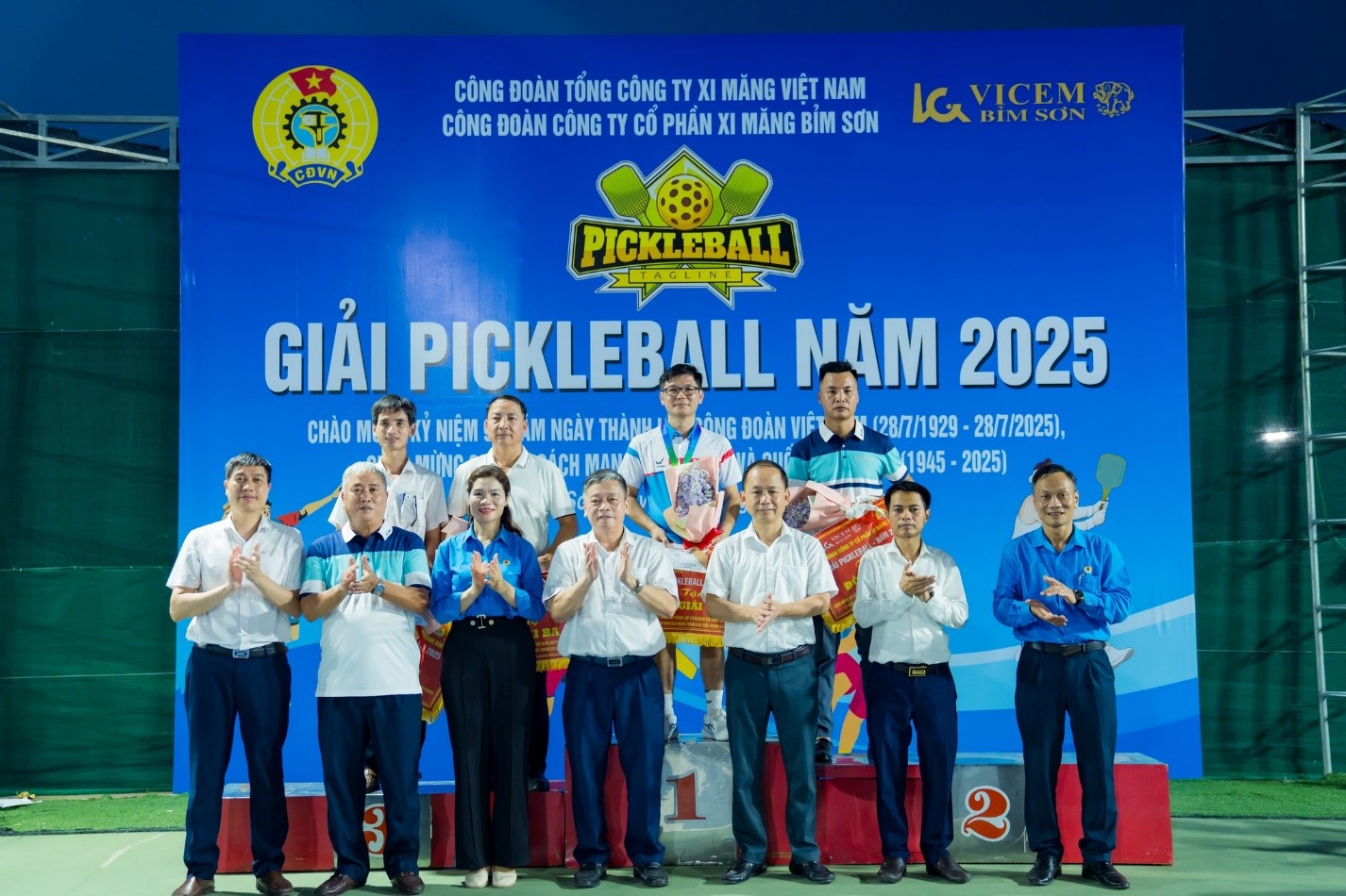 Sôi nổi Giải Pickleball VICEM BỈM SƠN năm 2025 chào mừng 96 năm Ngày thành lập Công đoàn Việt Nam